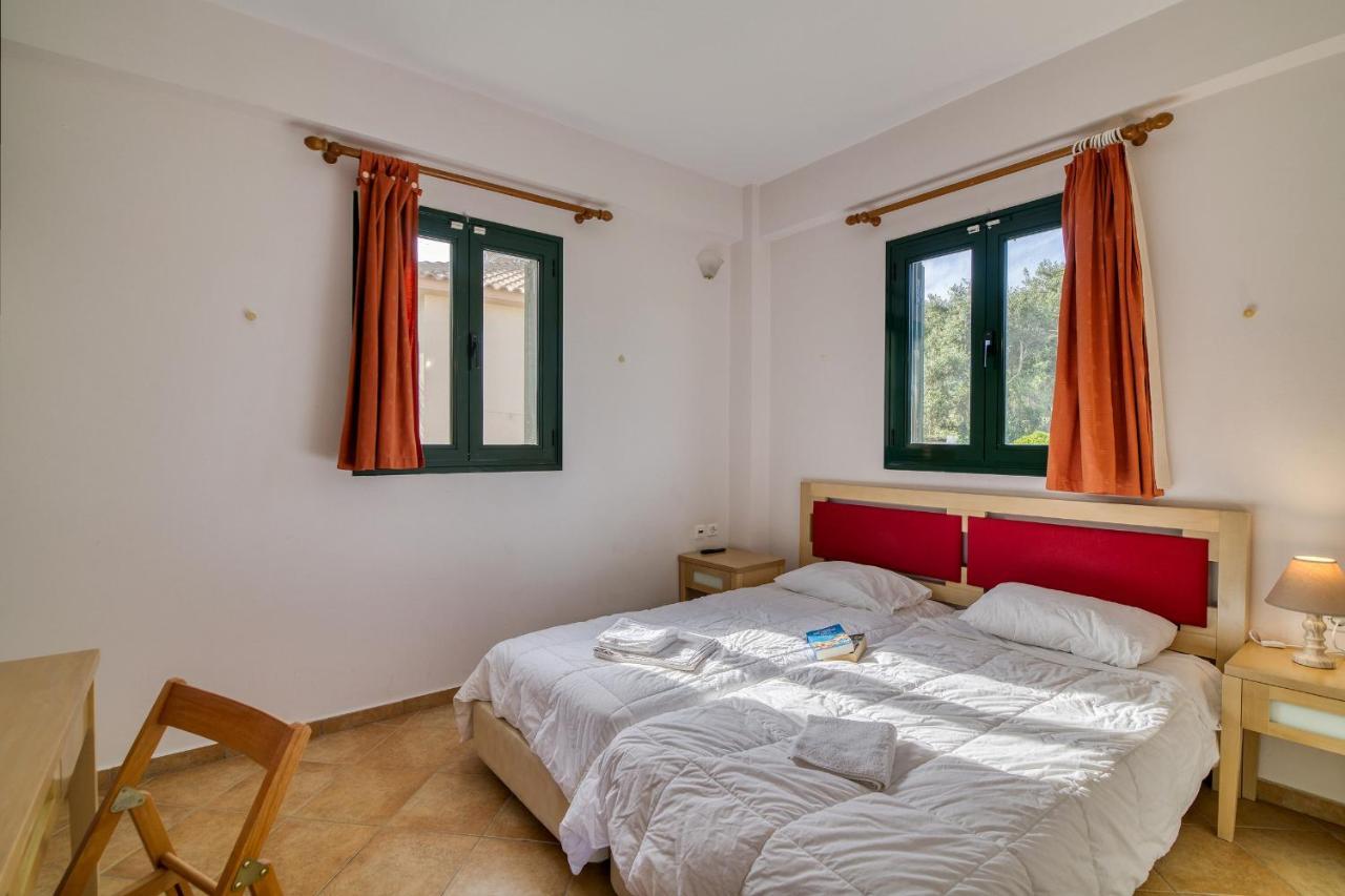 Analipsi Beach Front Villas - Happy Rentals Kastron  Ngoại thất bức ảnh