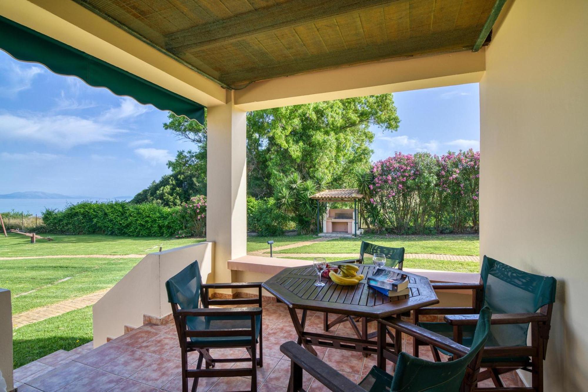 Analipsi Beach Front Villas - Happy Rentals Kastron  Ngoại thất bức ảnh